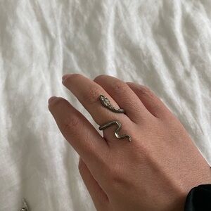 Sterling Silver snake vintage ring size 5.25